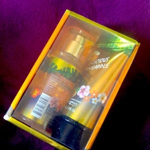 Brand new in box pineapple lotion and spray set